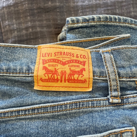 Levi button fly jeans size 29 - Picture 1 of 3